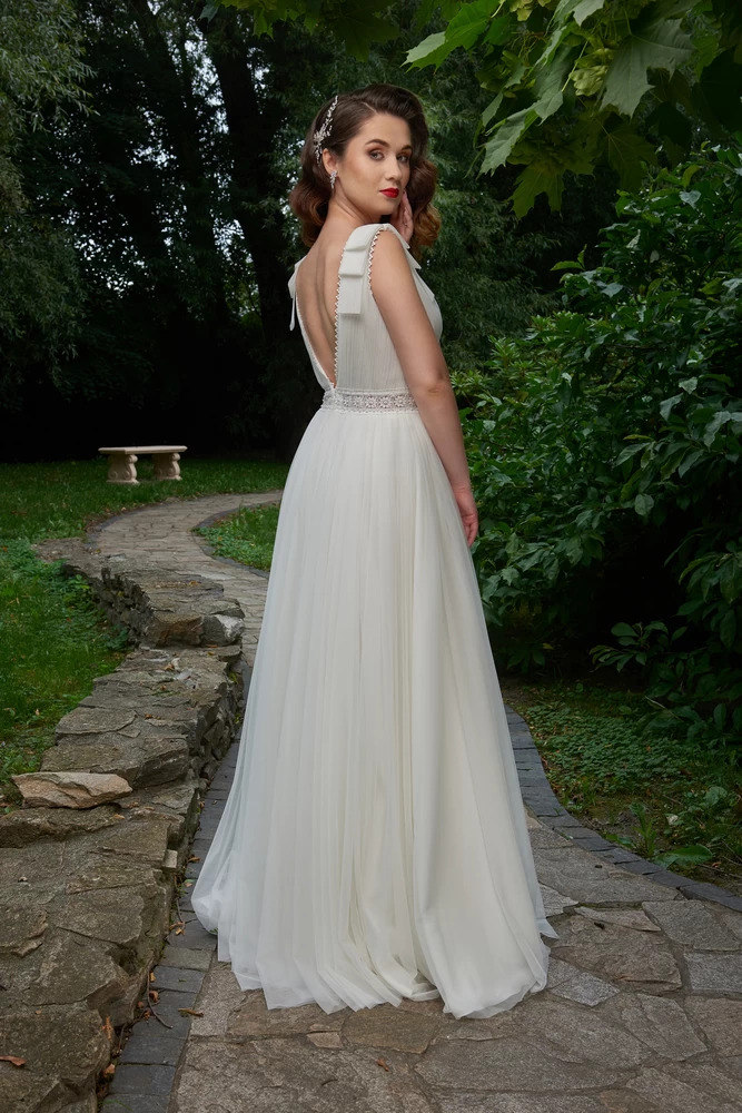 Nowa kolekcja sukien ślubnych 2023 Pilar