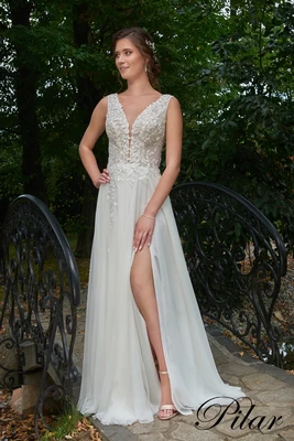 Suknia ślubna BASTINA