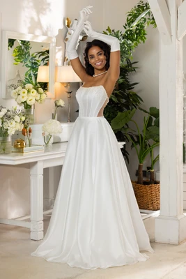 Suknia ślubna FEMME